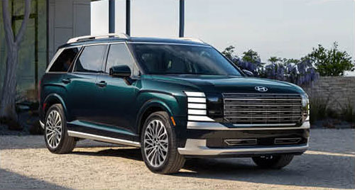 Hyundai Palisade SUV parked in a residential driveway